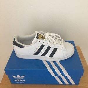 ADIDAS BLACK/WHITE SUPERSTAR WOMEN